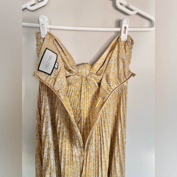 NWOT Alexis Joya Pleated Strapless Metallic Gold Lame Maxi Dress RARE Size XS - Picture 7 of 10